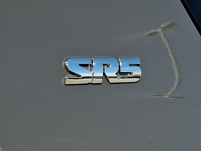 Used 2024 Toyota 4Runner SR5 AWD/4WD image 30