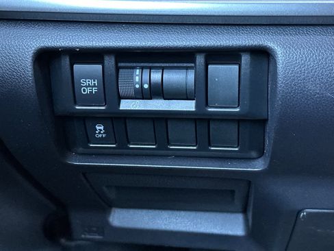Used 2019 Subaru Impreza 2.0i Limited AWD/4WD image 30