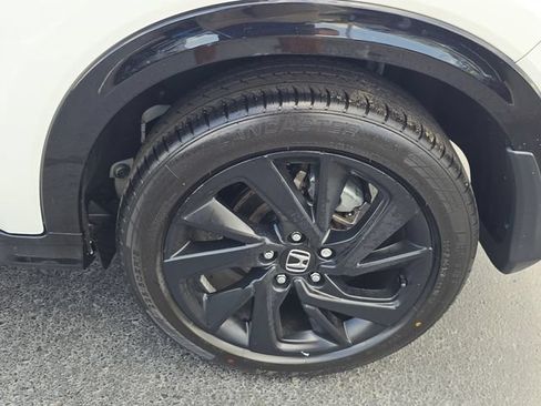 Used 2021 Honda HR-V Sport image 14