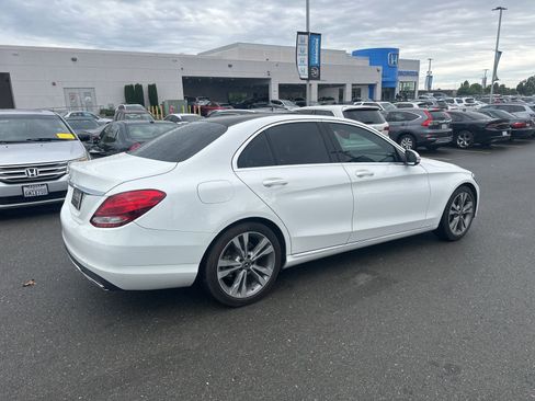Used 2018 Mercedes-Benz C 300 Sedan image 3