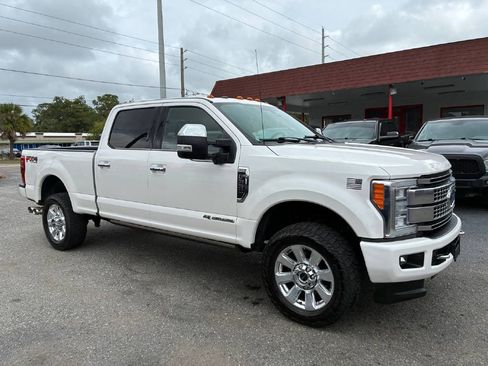 Used 2018 Ford F350 Platinum w/ Platinum Ultimate Package image 7