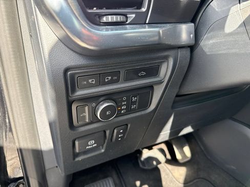 Used 2021 Ford F150 Lariat w/ Equipment Group 502A High AWD/4WD image 16