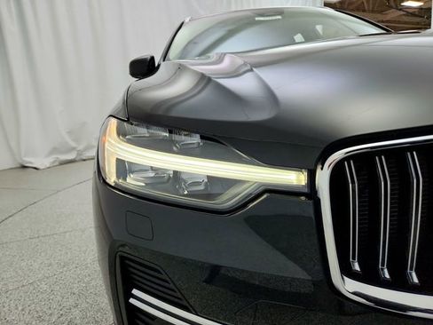 Certified 2023 Volvo XC60 B5 Plus w/ Climate Package image 28