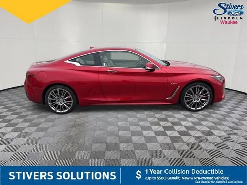 Used 2017 INFINITI Q60 Red Sport 400 AWD/4WD image 5