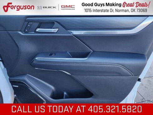 New 2026 GMC Acadia Elevation w/ Black Edition FWD image 38