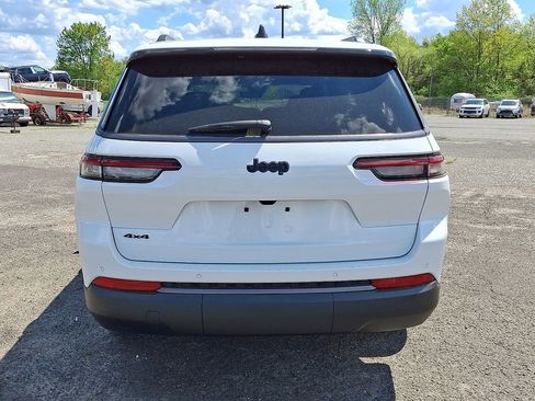 New 2026 Jeep Grand Cherokee L Limited AWD/4WD image 7