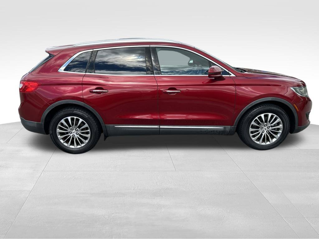 Used 2016 Lincoln MKX Select w/ Select Plus Package FWD image 7