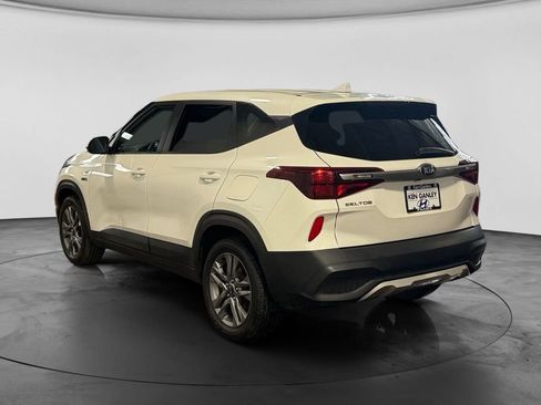 Used 2021 Kia Seltos LX AWD/4WD image 7