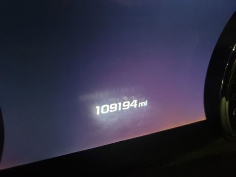 Used 2018 Chevrolet Tahoe Premier image 18