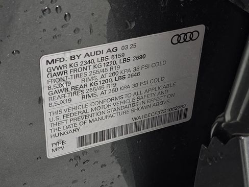 Used 2025 Audi Q3 2.0T Premium Plus w/ Premium Plus Package AWD/4WD image 34