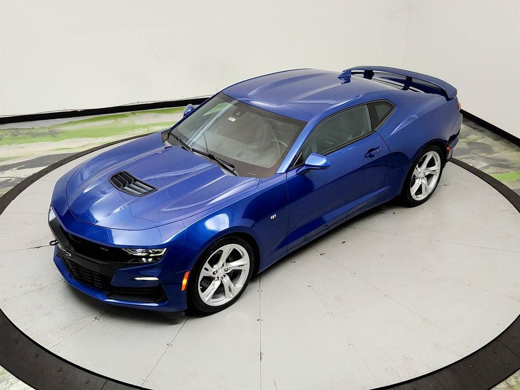 Used 2019 Chevrolet Camaro SS RWD image 29