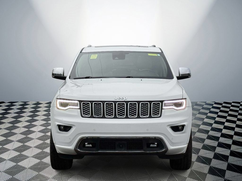 Used 2018 Jeep Grand Cherokee Overland AWD/4WD image 2