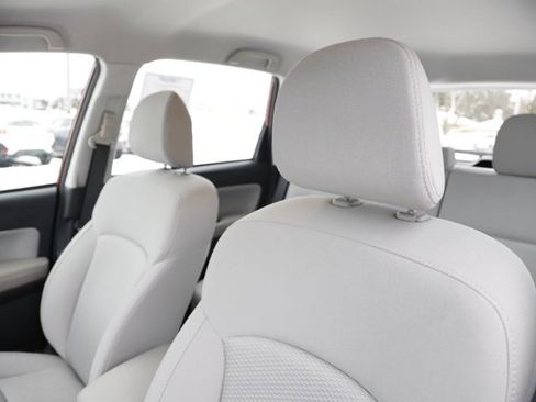 Used 2018 Subaru Forester 2.5i w/ Alloy Wheel Package image 11