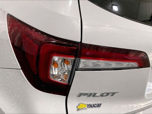 Used 2022 Honda Pilot TrailSport image 35