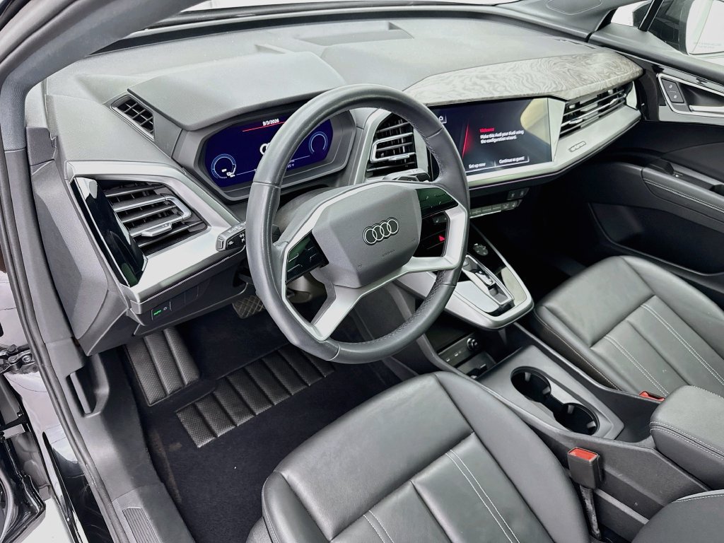 Certified 2024 Audi Q4 e-tron Premium Plus w/ Premium Plus AWD/4WD image 9
