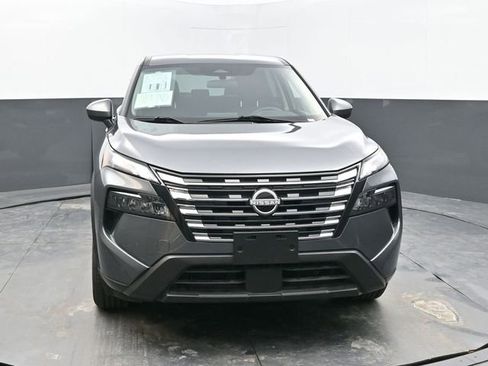 Used 2024 Nissan Rogue SV image 8