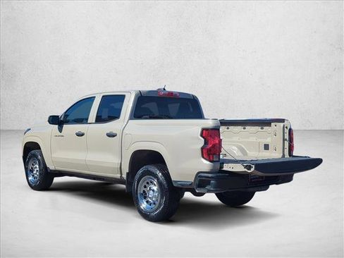 Used 2023 Chevrolet Colorado W/T image 3