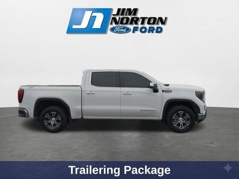 Used 2024 GMC Sierra 1500 SLE w/ X31 Off-Road Package AWD/4WD image 12