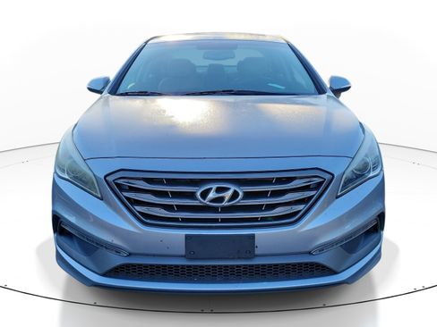 Used 2017 Hyundai Sonata Sport w/ Value Edition Package 02 FWD image 2