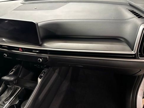 Used 2025 Kia Sorento S w/ Panoramic Sunroof Package FWD image 21