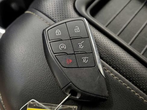 Used 2021 GMC Yukon SLT w/ SLT Premium Package RWD image 51