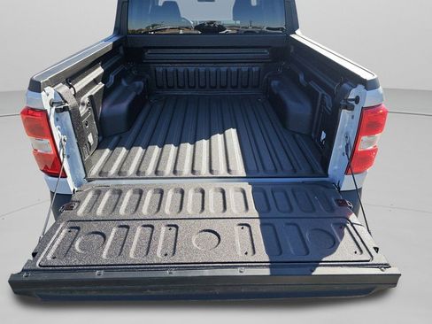 New 2025 Ford Maverick XLT w/ Equipment Group 301A image 22