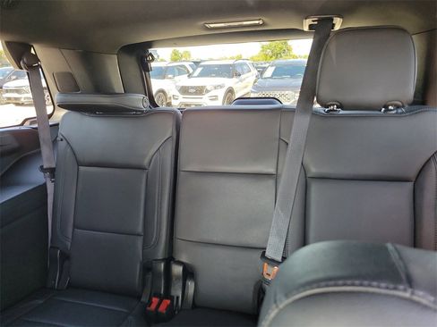 Used 2023 Chevrolet Tahoe LT image 16