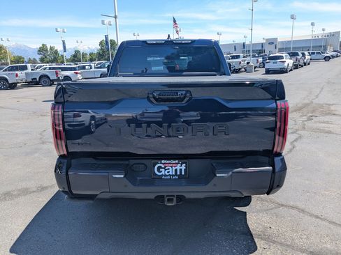 Used 2024 Toyota Tundra Platinum AWD/4WD image 5