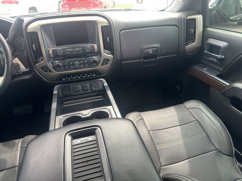 Used 2017 GMC Sierra 1500 Denali image 18