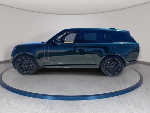 Used 2026 Land Rover Range Rover Long Wheelbase SE AWD/4WD image 8