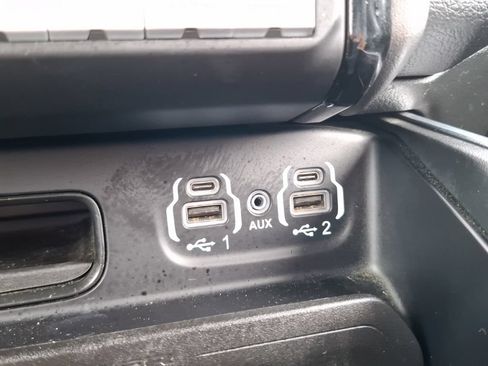 Used 2024 RAM 2500 Laramie w/ Night Edition AWD/4WD image 34