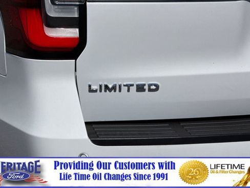 Used 2023 Ford Expedition Limited AWD/4WD image 29