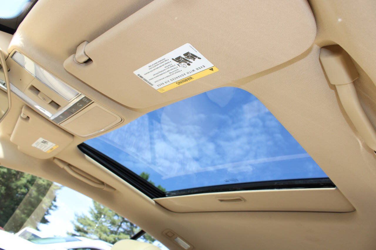 Used 2009 Mercedes-Benz CL 550 4MATIC image 19