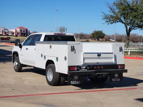 New 2025 Chevrolet Silverado 3500 W/T w/ WT Convenience Package image 3
