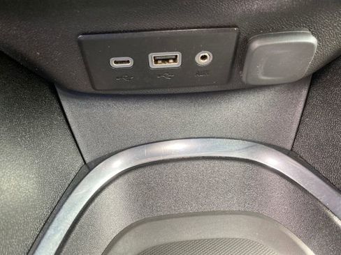 Used 2023 Chevrolet Malibu LT FWD image 36