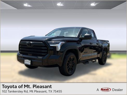 Used 2023 Toyota Tundra SR5 AWD/4WD image 1