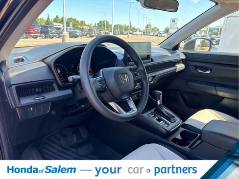 Used 2025 Honda CR-V EX image 2