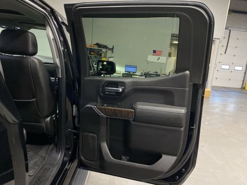 Used 2019 GMC Sierra 1500 Denali w/ Denali Ultimate Package image 25