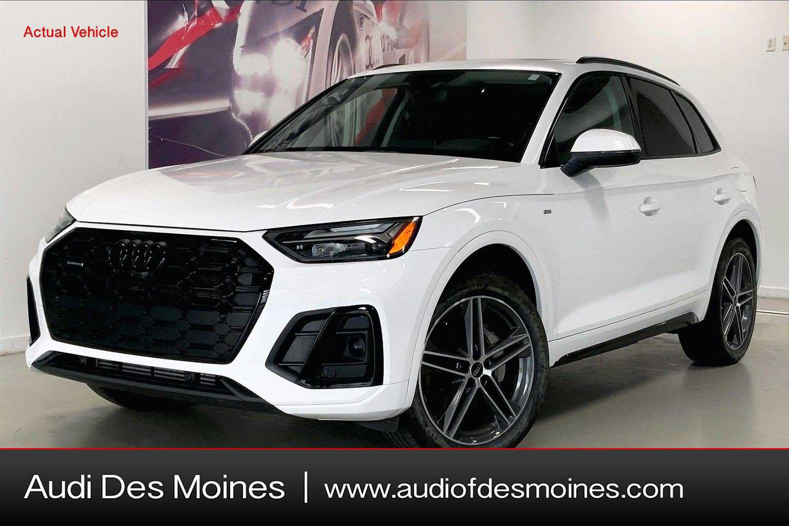 Used 2023 Audi Q5 e Premium Plus w/ Premium Plus Package AWD/4WD image 1