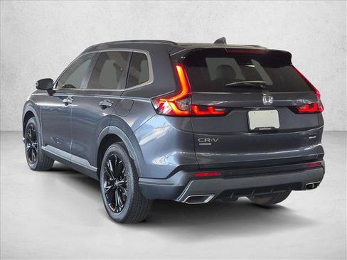 Used 2025 Honda CR-V Sport Touring image 8