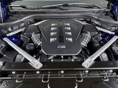 New 2026 BMW X5 M60i image 32