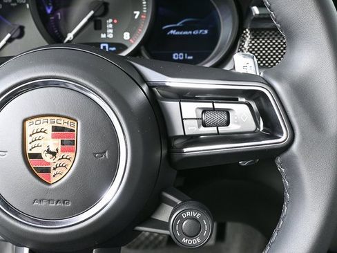 New 2026 Porsche Macan GTS image 15
