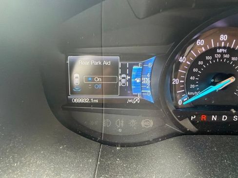 Used 2019 Ford Edge SEL w/ Equipment Group 201A FWD image 15