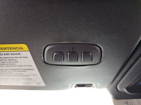 Used 2024 Ford Bronco Badlands image 27