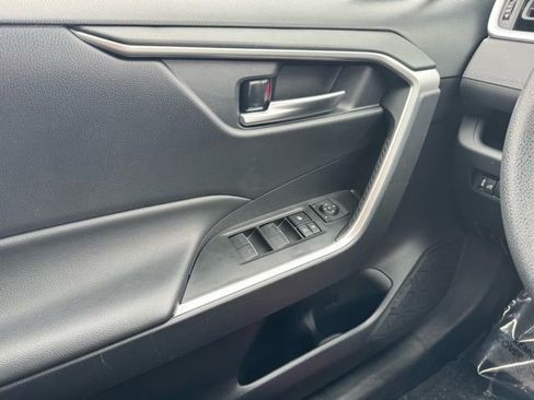 Certified 2025 Toyota RAV4 XLE image 27
