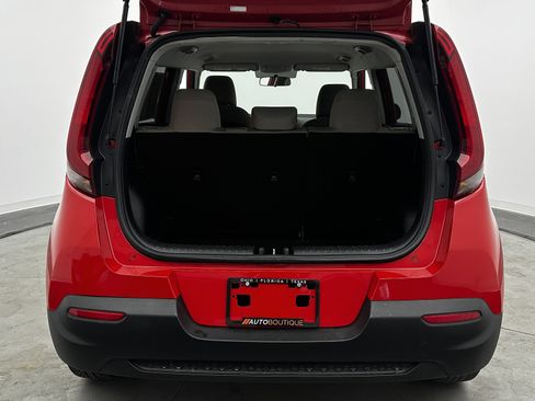 Used 2020 Kia Soul LX image 27