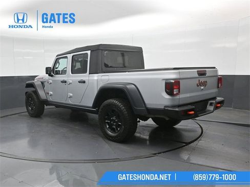 Used 2023 Jeep Gladiator Mojave image 8