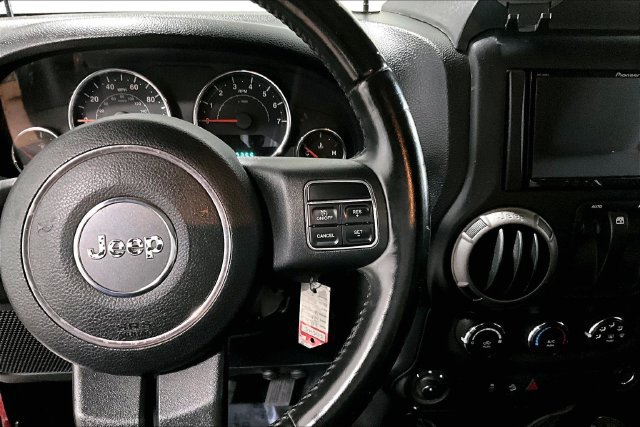 Used 2012 Jeep Wrangler Sport AWD/4WD image 12