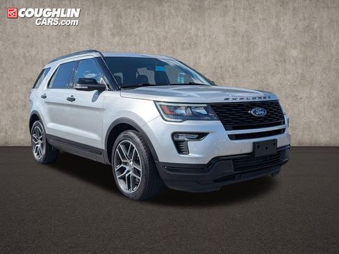 Used 2018 Ford Explorer Sport AWD/4WD image 1