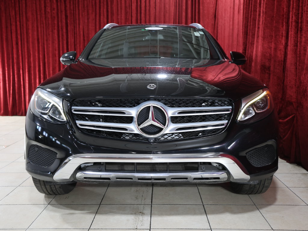 Used 2018 Mercedes-Benz GLC 300 w/ Premium Package image 9